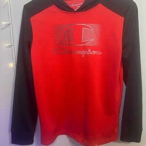 Champion Size Size 14/16 Boy Red and Black